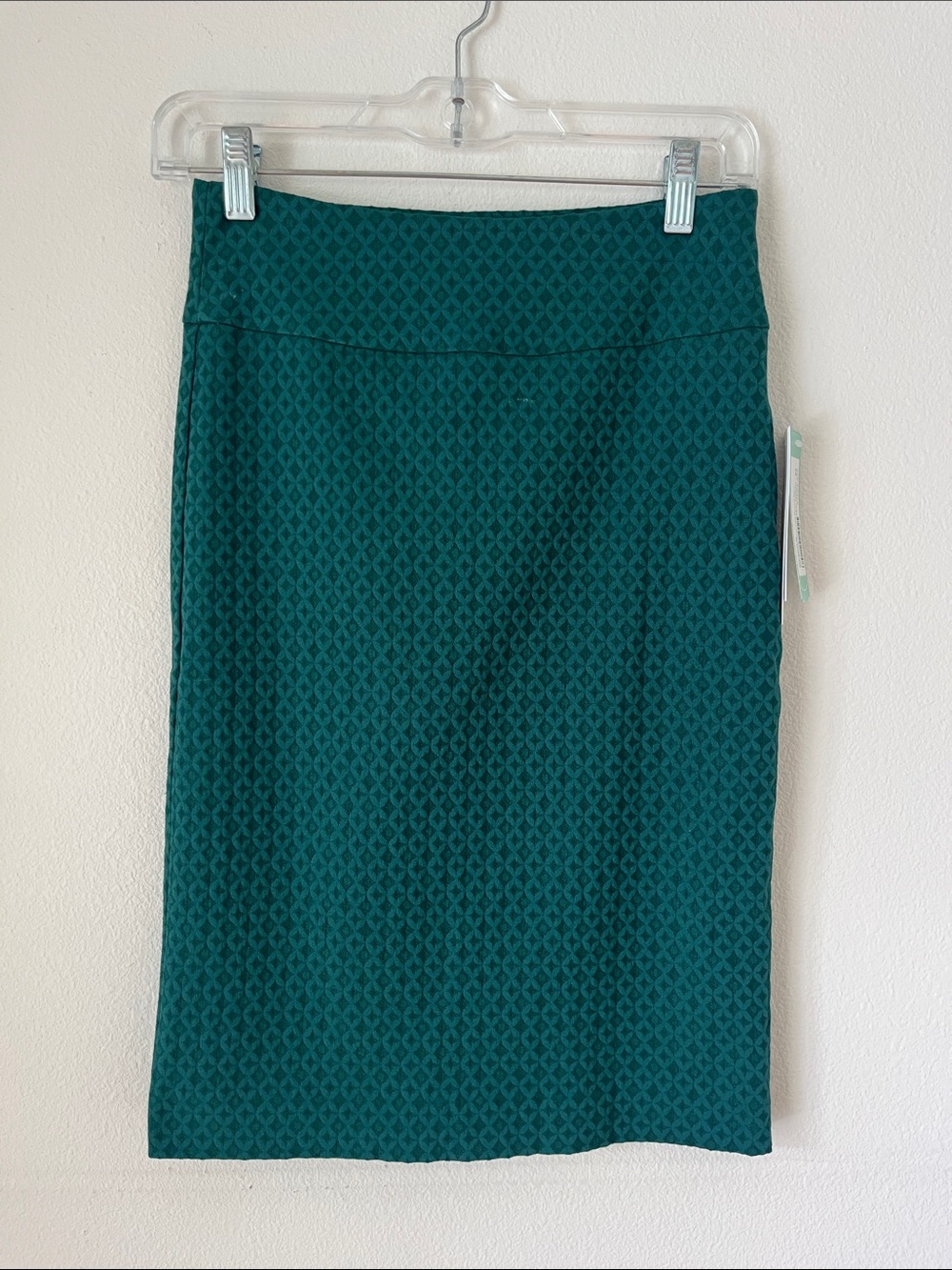 Margaret M Slimming Skirt NWT Size XS